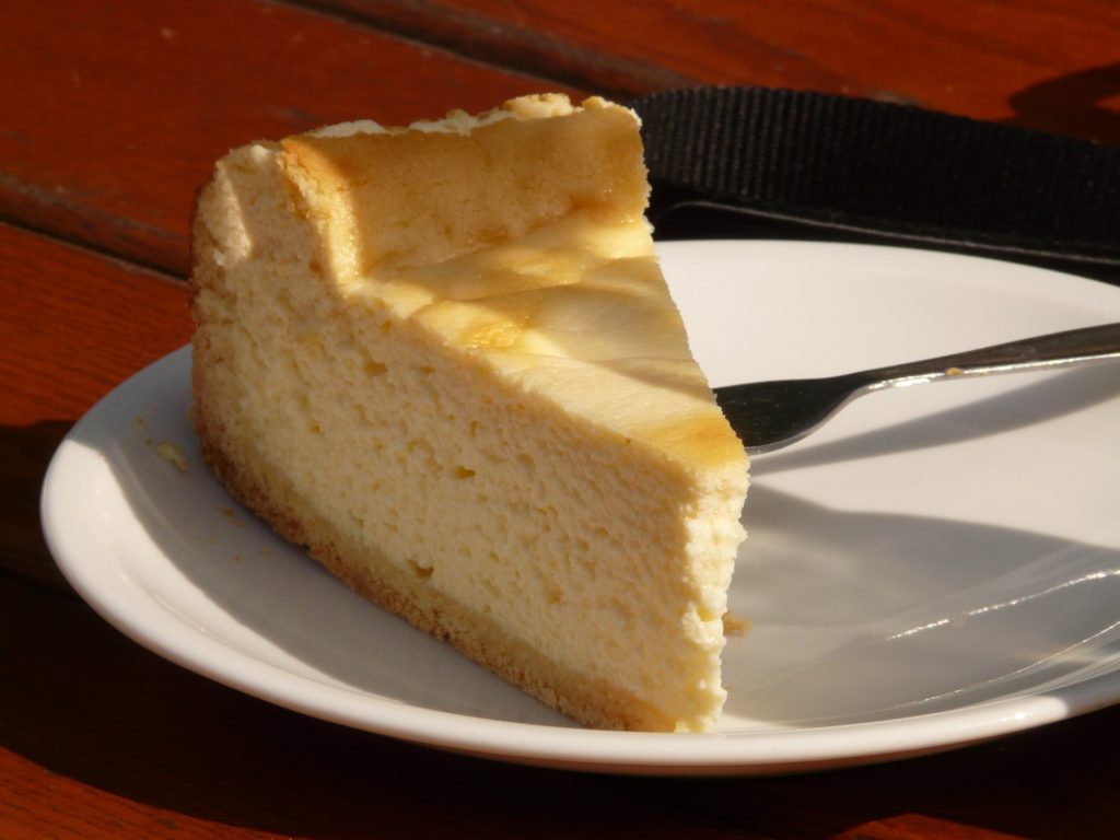 A delicious gluten free low carb keto cheesecake.